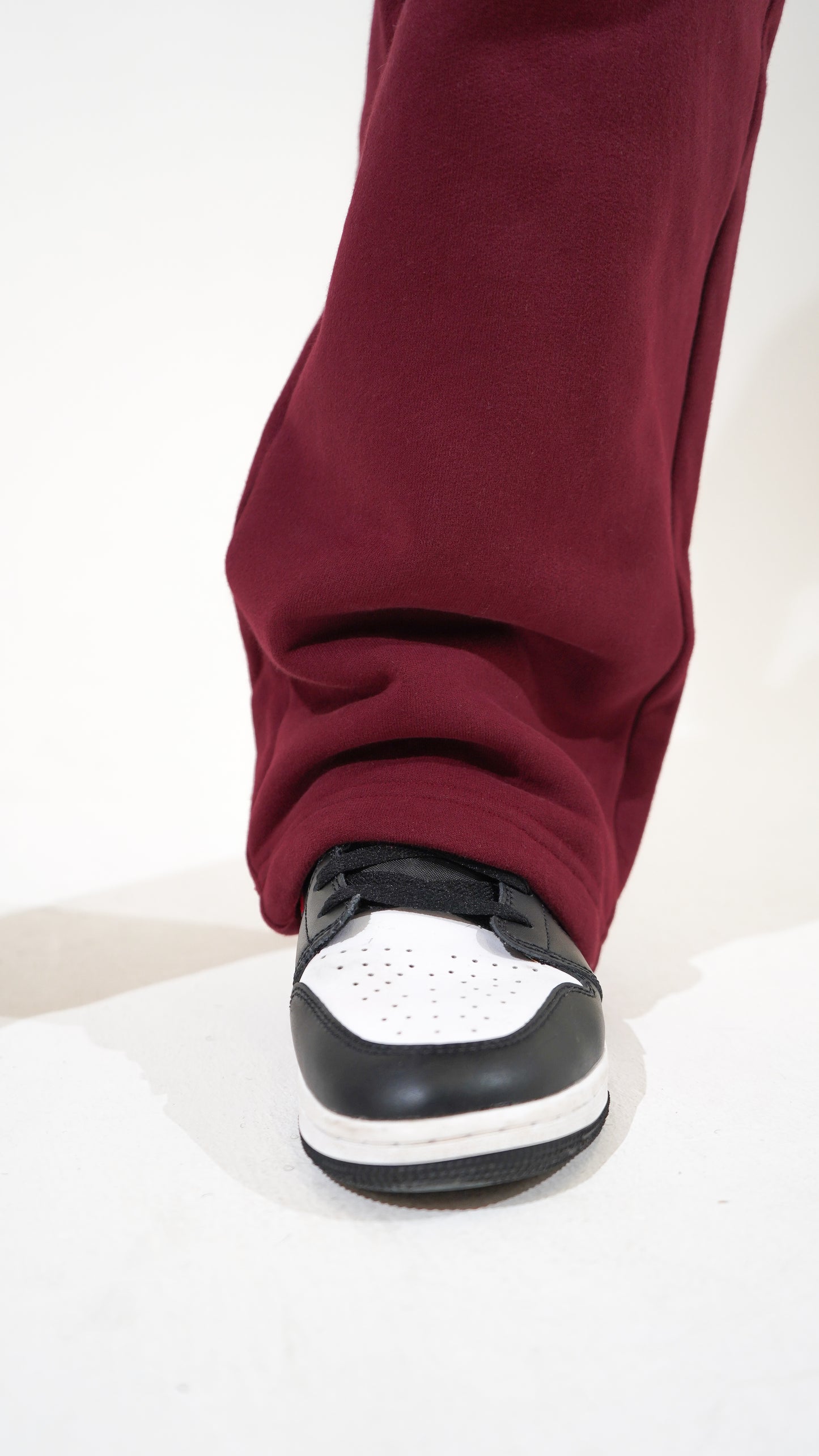 Essence Tracksuit Bottoms - Rouge